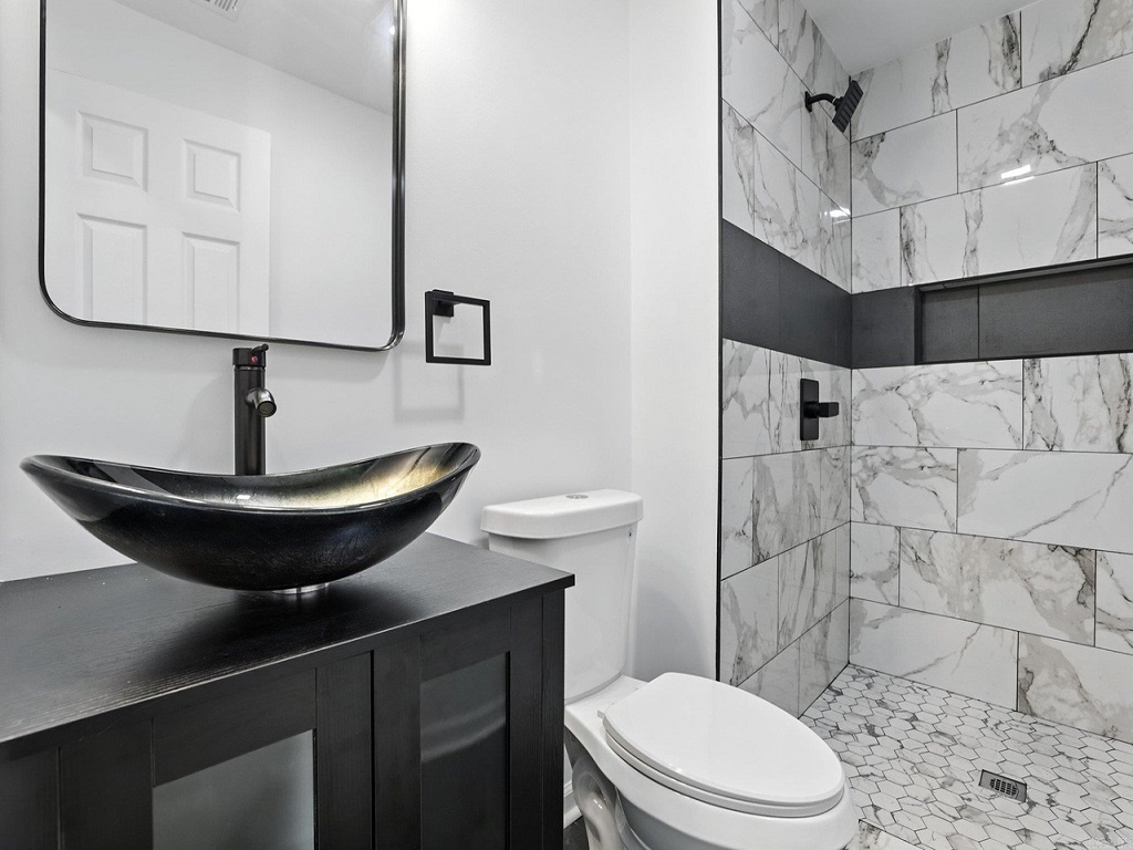 Contemporary Bathroom Update